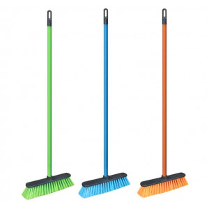 Щетка для подметания пола 5-рядная с черенком..